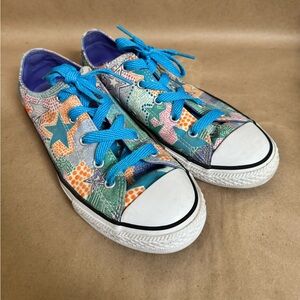 Converse Multicolor Star Kids Sneakers with Blue Laces. US 4